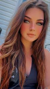 Brittany Spradlin's Instagram, Twitter & Facebook