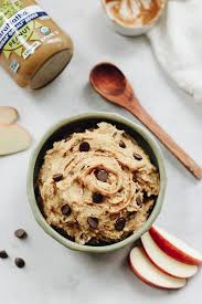 Have That Craving For Raw Cookie Dough But Want To Keep Things Healthy This Edible Peanu Cookie Dough Healthy Dessert Recipes Chocolate Peanut Butter Cookies