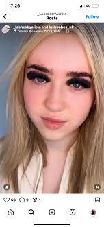 hello! i'm a student in college studying beauty therapy and