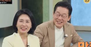 조선일보 - News update