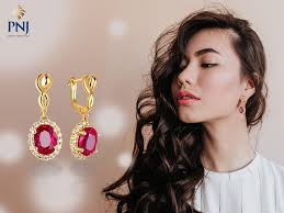 Chọn viên đá quý đồng hành