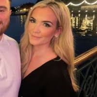 500+ "Vicky Brown" profiles