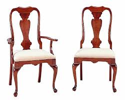 Cherry Queen Anne Dining Chairs By Colonial Furniture 570 374 8091 We Just Scored 4 Of These Cheap N Dining Chairs Wooden Dining Chairs Cherry Furniture