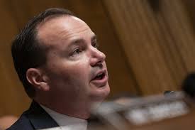 Senate Push to Speed Up Green Card Backlog Stalls