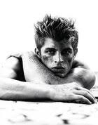 Тайлер Бэчтель (Tyler Bachtel): фильмы, биография, семья, фильмография —  Кинопоиск