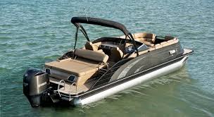 Qx25 Swingback Fiberglass Pontoon Boats By Bennington Luxury Pontoon Boats Boat Pontoon Boats For Sale