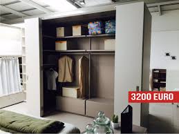 I mobili per la camera da letto della serie hemnes hanno uno stile tradizionale ma sono progettati per il futuro. Cabina Armadio Camerino Di Caccaro Offerte Outlet