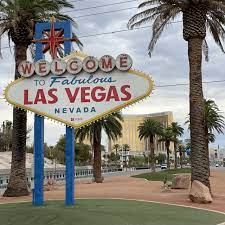 92 Free Things To Do In Las Vegas On The Strip Downtown In 2021 Free Things To Do Free Things Vegas Activities