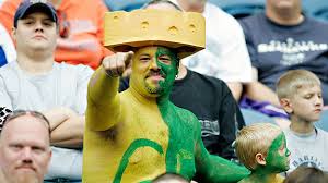 The folks at levi's stadium decided to have a little fun with the green bay packers fans and wisconsin traditions as the team. How Did Packers Fans End Up Wearing Foam Cheeseheads