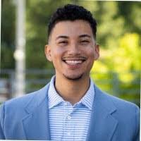 Juan Sibrian's Instagram, Twitter & Facebook