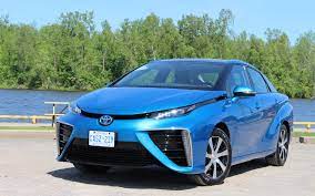 Though it looks somewhat similar to the new prius, the mirai is a few inches larger in every dimension. 2017 Toyota Mirai At Ajac Ecorun The Car Guide