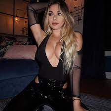 Rising Music Star DJ Tahlia Paris on The Five Things You Need To Shine In  The Music Industry | by Edward Sylvan CEO of Sycamore Entertainment Group |  Authority Magazine | Medium