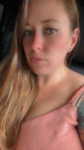 Hello, I'm Stephanie and something to know about me is I just moved up here  in April from downstate.. To start my life over.