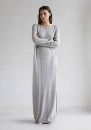 Une pièce a priori chic, parfaite. Robe Pull Maxi Longue A35f76