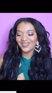 Bianca Bee's Instagram, Twitter & Facebook