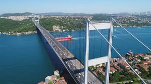 İstanbul boğazı üzerinde bulunan kısaca fsm köprüsü olarak bilinen fatih sultan mehmet köprüsü açıldıktan sonra boğaziçi köprüsü'nün trafiğini. Fatih Sultan Mehmet Fsm Koprusu