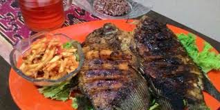 Dari sabang sampai merauke pasti sudah mengenal sambal mangga muda. Ikan Bakar Sambal Mangga Seputar Media Online