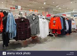 You may register and use your h&m membership, accumulate your membership points and enjoy your membership benefits in h&m tmall official flagship store. Kota Kinabalu Malaysia 14 Dezember 2017 Im Inneren Des H Und M Store In Imago Shopping Mall H M Ist Ein Schwedischen Multinationalen Einzelhandels Kleidung Firma Fo Stockfotografie Alamy