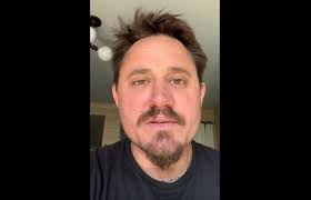 Ein hasserfüllter Atheist findet Frieden