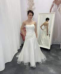 Kaufen preiswerte günstige brautkleider und brautmode mit erstklassiger qualität nach maß.bei milanoo gibt es mehr als 800 wunderschöne brautkleider styles.shoppen sie jetzt ihre trauhafte. Hochzeitskleider Outlet Brautstudio Elena