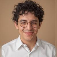 90+ profils pour “Lombard”