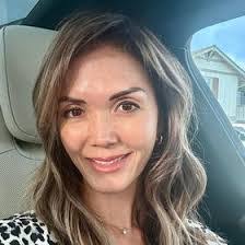 Katrina Dangleman's Instagram, Twitter & Facebook