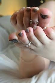 New Stylish Foot Jewelry Collection 2019 Footjewellery Toerings Anklets Jewelry Femalefeet Toering Anklebracele In 2020 Foot Jewelry Beautiful Toes Pretty Toes