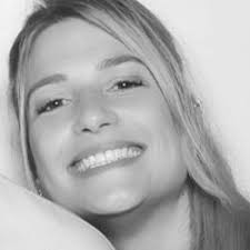 Kara Petit (@KaraKimII)