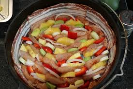 Exotisches Geflugel Schichtfleisch Aus Dem Dutch Oven Grillforum Und Bbq Www Grillsportverein De Schichtfleisch Fleisch Geflugel