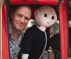 'van aaf tot z verontrustend'. Lege Zalen Voor Leugenaar Jelle Brandt Corstius