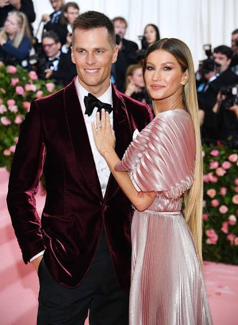 Gisele Bündchen and Tom Brady Have Divorced | Vogue