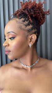 The perfect silver accessories for a night out 💎