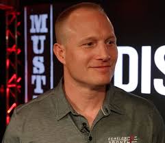 Waking Before Dawn for 'Muster' With Former SEALs Jocko Willink, Leif Babin 