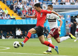 韓国が本大会出場権を獲得。 なお、第1戦は 国立競技場 で行われ、日本の得点は 木村和司 の直接フリーキック。 出典  編集  ï½—æ¯ å­«èˆˆæ°' ï¼' ã®å¸Œæœ› ï¼' ã®å¯èƒ½æ€§ã‚'å°ã•ã„ã¨è€ƒãˆãªã„ Joongang Ilbo ä¸­å¤®æ—¥å ±