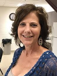 Karissa Howard's Instagram, Twitter & Facebook