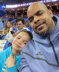 Brett Newcomb's Instagram, Twitter & Facebook