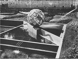 gabriel guevrekian jardin d eau et de lumiere at the exposition internationale des arts decoratifs et industriels history design luis barragan modern garden