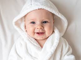 Personalised Animal Dressing Gown Baby Girl Boy Hooded Bathrobe (Blue Bear  Face, 12-18 Months) : Amazon.co.uk: Fashion