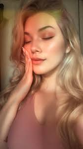 Coheed dream about a band at a dive bar