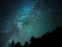 Brightly Lit Sky Covered In Stars With Hints Of Blue And Green Sky Aesthetic Astrology Background Pictures