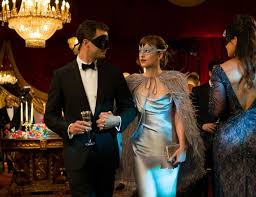 When does fifty shades of grey come to cinema? 11 Behind The Scenes Facts About Fifty Shades Darker