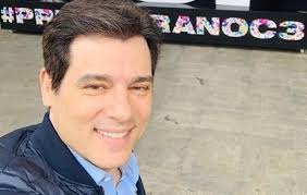 Celso portiolli está expandindo seus conhecimentos no mundo da programação. Celso Portiolli Vira Programador De Games E Surpreende Com Brincadeira Ofuxico