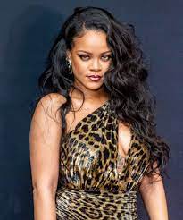 Rihanna amazing in new pictures! Rihanna Rocks New Lavender Bob In Celebration Of Spring