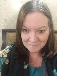 Doris Oconnell's Instagram, Twitter & Facebook