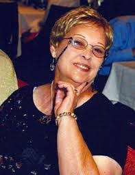 Vicki Bearden's Instagram, Twitter & Facebook