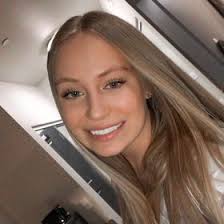 Olivia Fromm (oliviacfromm)