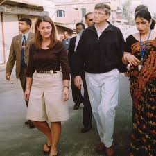 These women are destroying the nuclear family. Rkux Vlheie3m