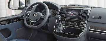 Generation des vw transporters, auch bulli genannt, bringt unter anderem diesen ehybrid an den start. Vw Multivan Infos Preise Alternativen Autoscout24