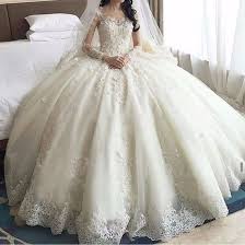 A long modern lace gown features a full cathedral lace train to match the entire look of the dress. China Scoop Neck Long Sleeves Appliques Ball Gown Cathedral Train Wedding Dress Dream 100014 China Wedding Gown And Wedding Dress Price