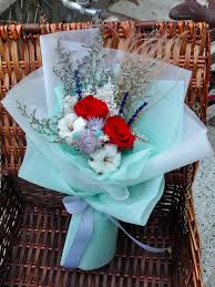 5 out of 5 stars. Lasting In Tiffany Blue Lovehampers Flowers And Hampers Delivery Singapore
